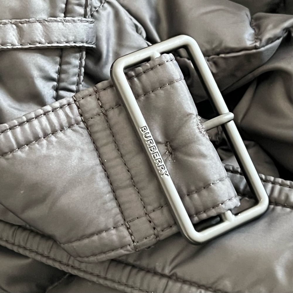 Burberry Down Puffer Coat in Black - Picture 13 of 15